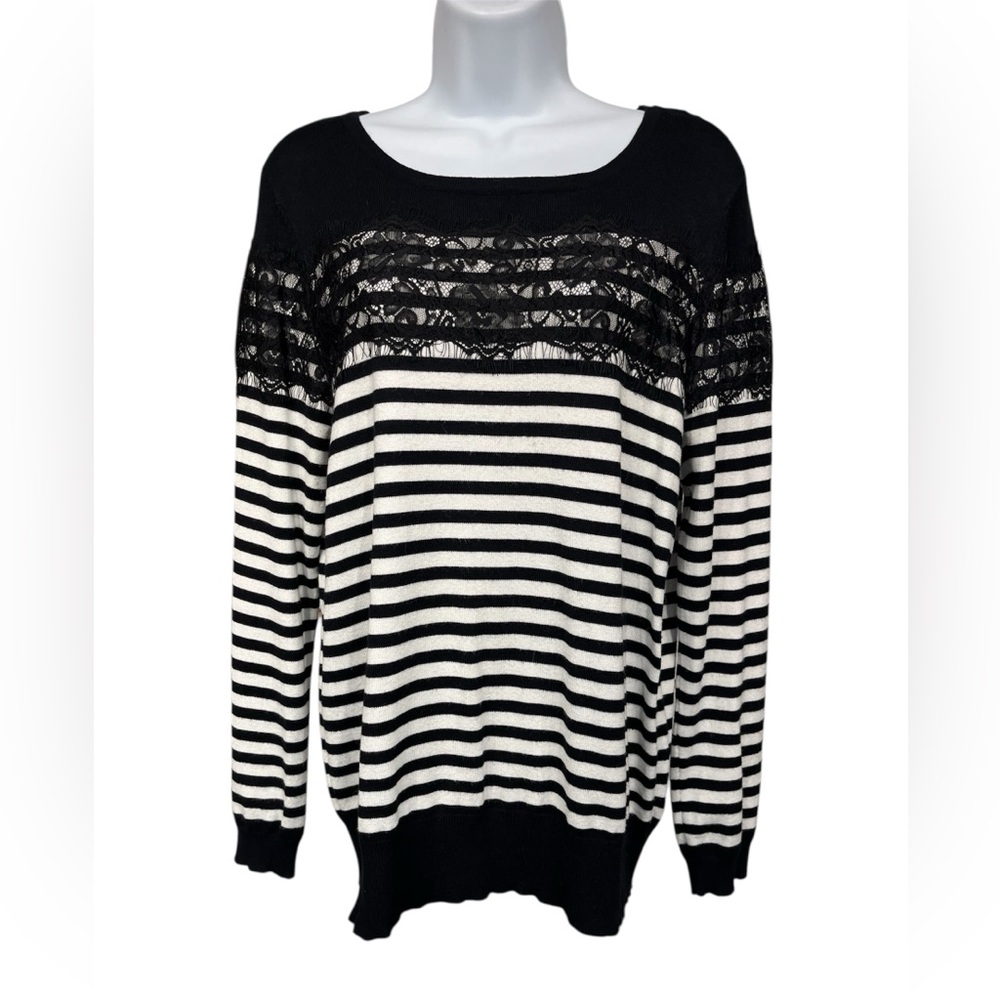 A&I sweater size large